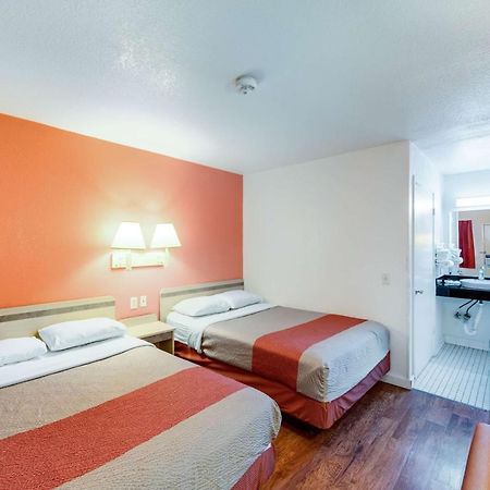 Motel 6-Greenville, Tx 外观 照片