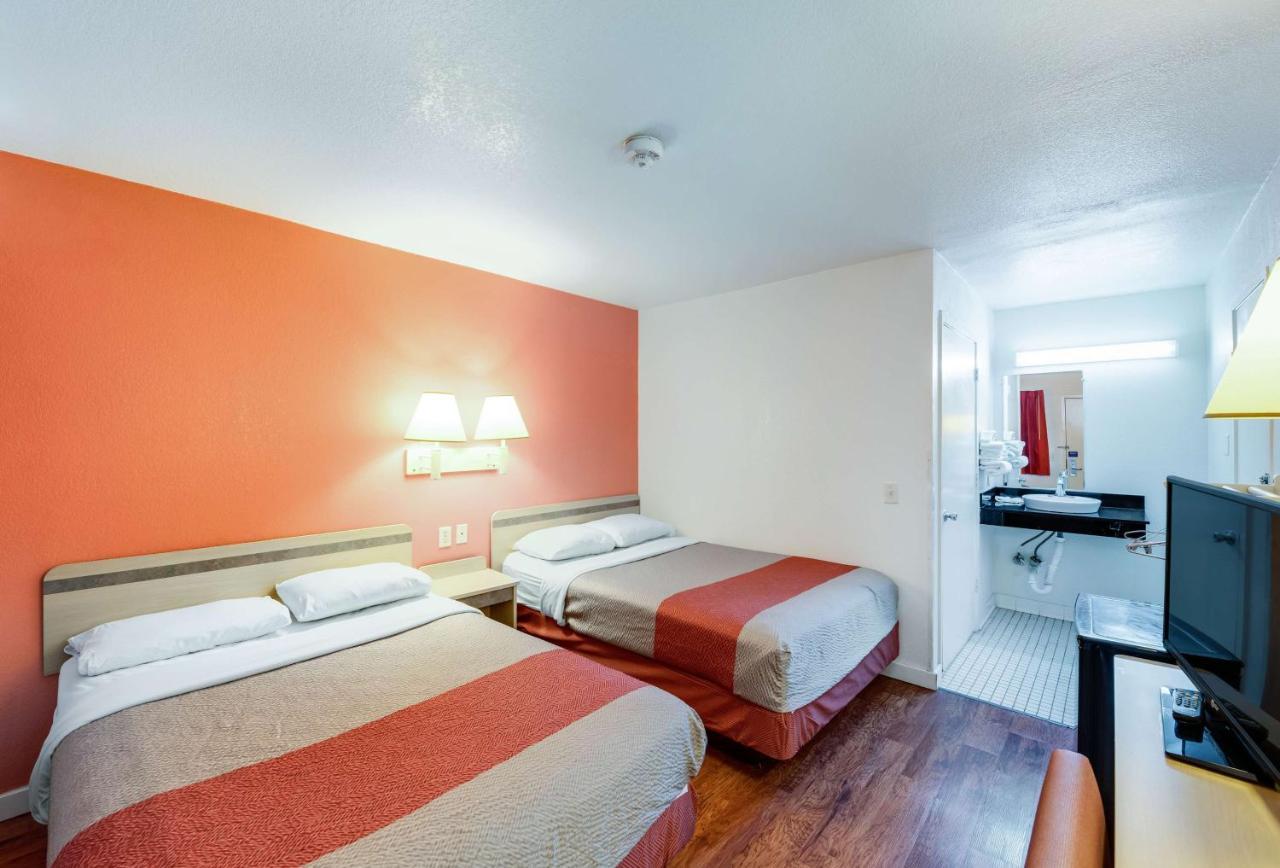 Motel 6-Greenville, Tx 外观 照片