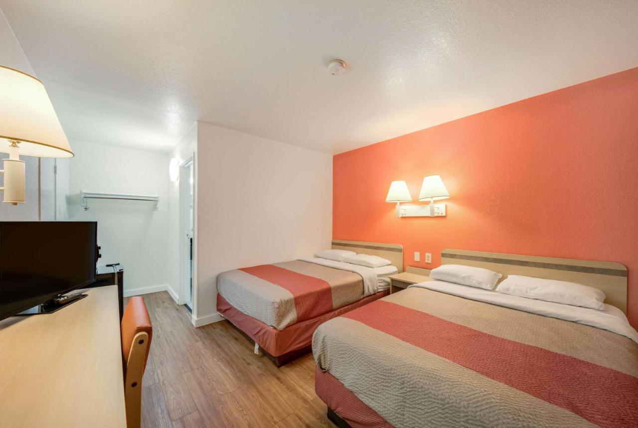 Motel 6-Greenville, Tx 外观 照片